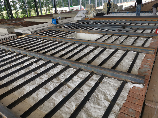 Огнеупорный хлопок керамического волокна теплоизоляции для облицовки стены печи