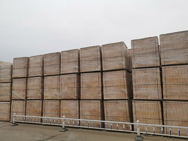 Огнеупорный кирпич